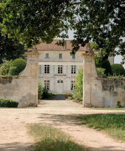 King of Cognacs Louis XIII Held An Event At Pre-War Mansion Palacio de  Memoria