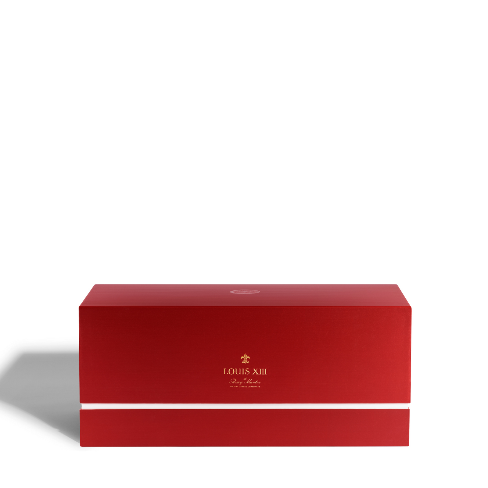 A packshot of the packaging of the LOUIS XIII bellota set